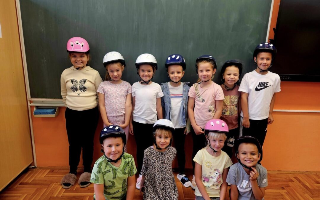 Gradonačelnik i policija u posjetu prvašićima